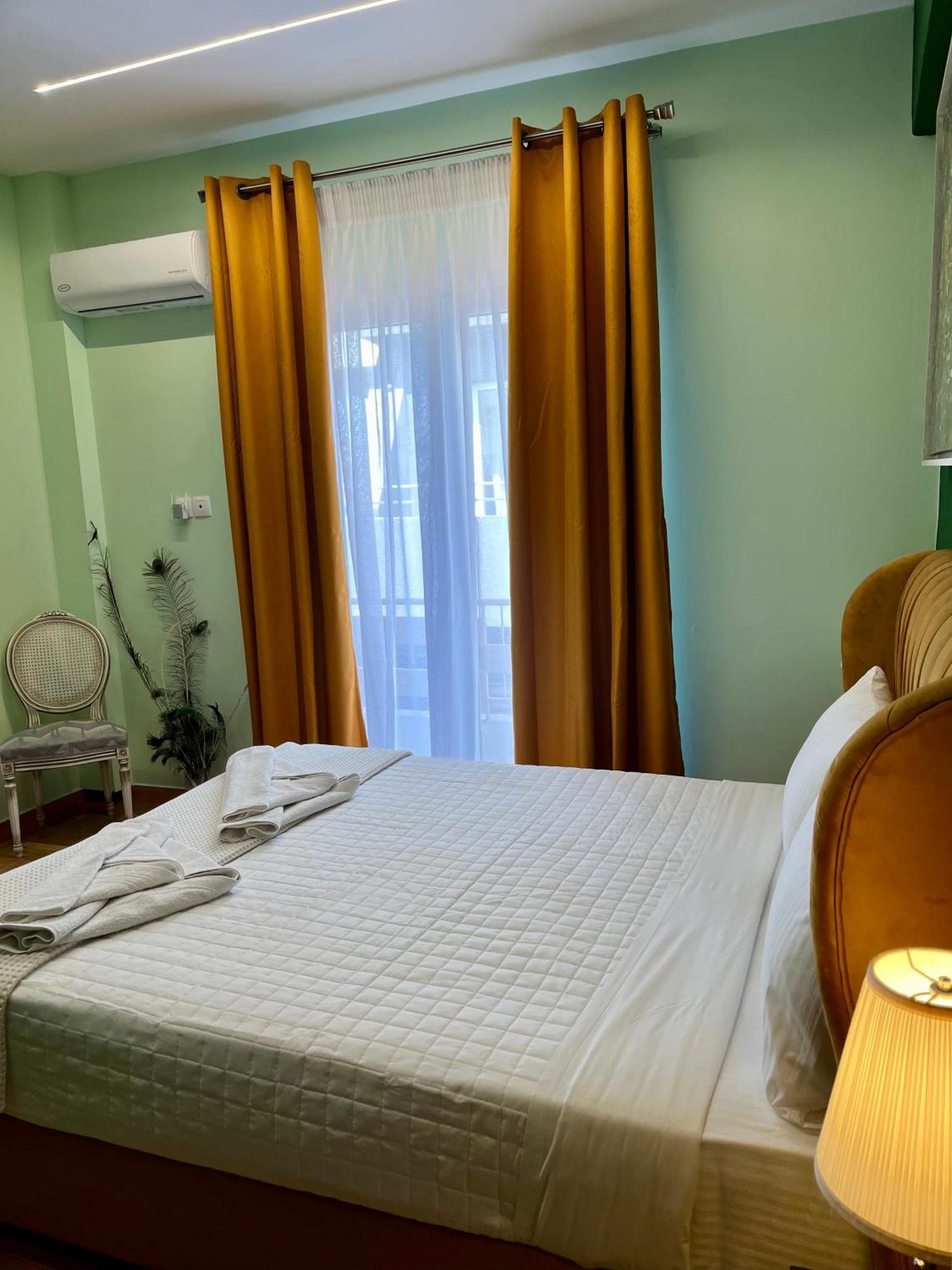 Olympian Zeus Apartments Athens Exterior photo